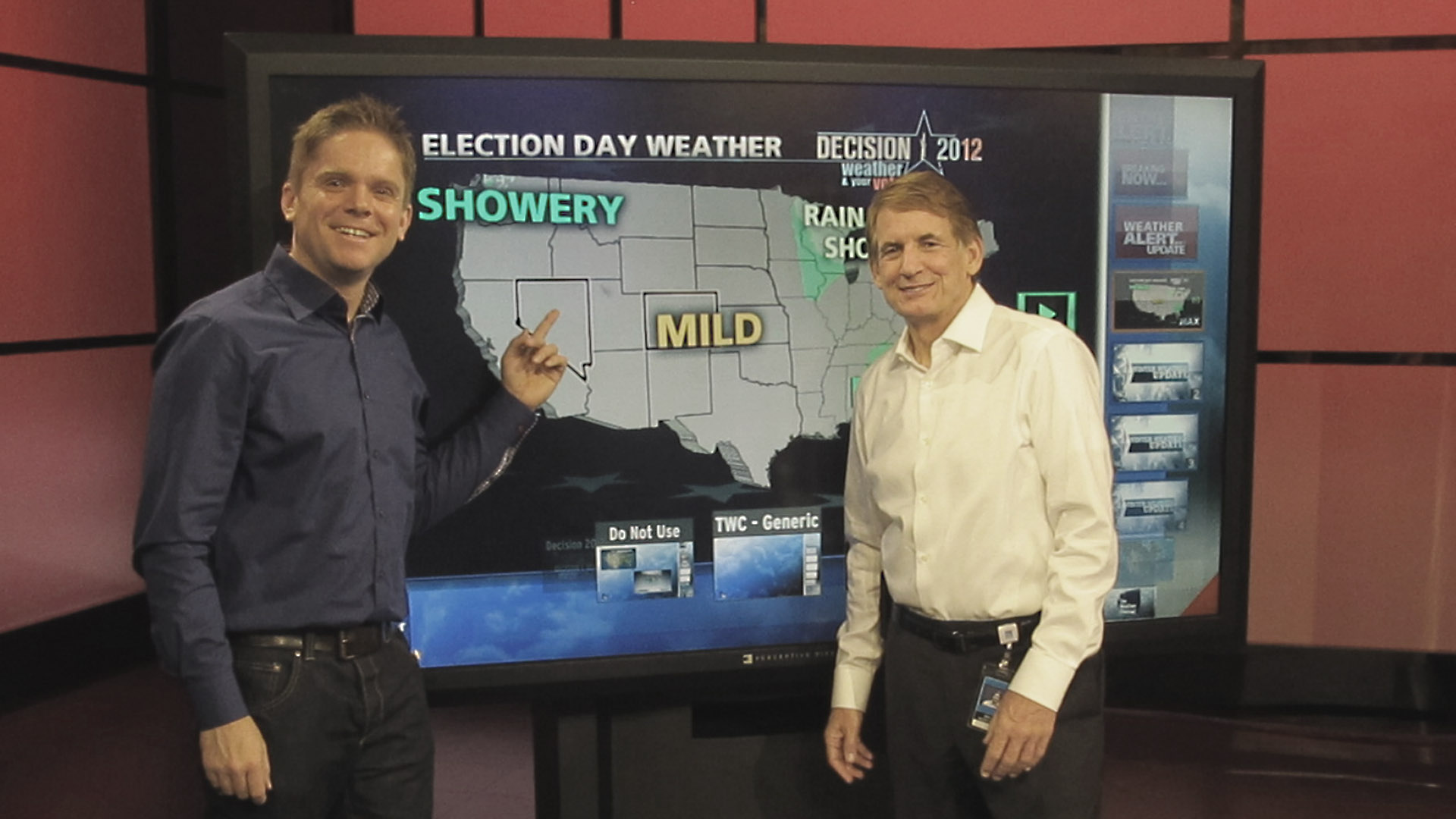 Mit dem Hurrikan-Experten Bryan Norcross im Studio von The Weather Channel (2012)