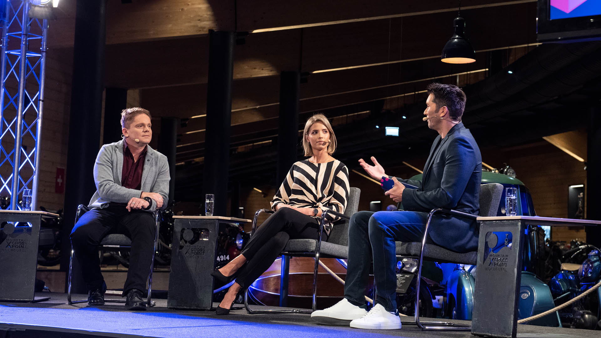 Meteorologe Alexander Hildebrand mit Corinna Borau (Meteorologin) und Stefan Gödde (Moderator) beim